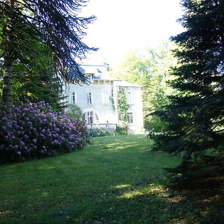 ホテル Domaine Du Lampy-Neuf Saissac エクステリア 写真