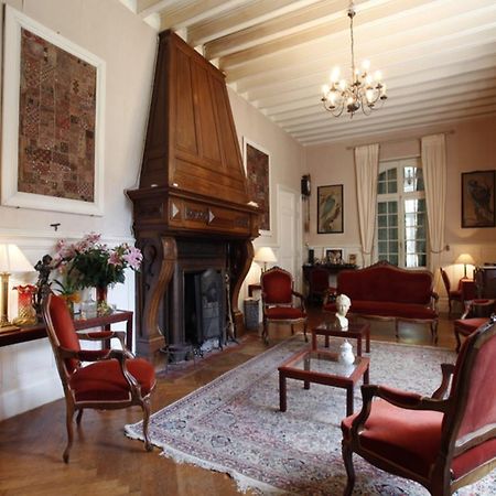 ホテル Domaine Du Lampy-Neuf Saissac エクステリア 写真